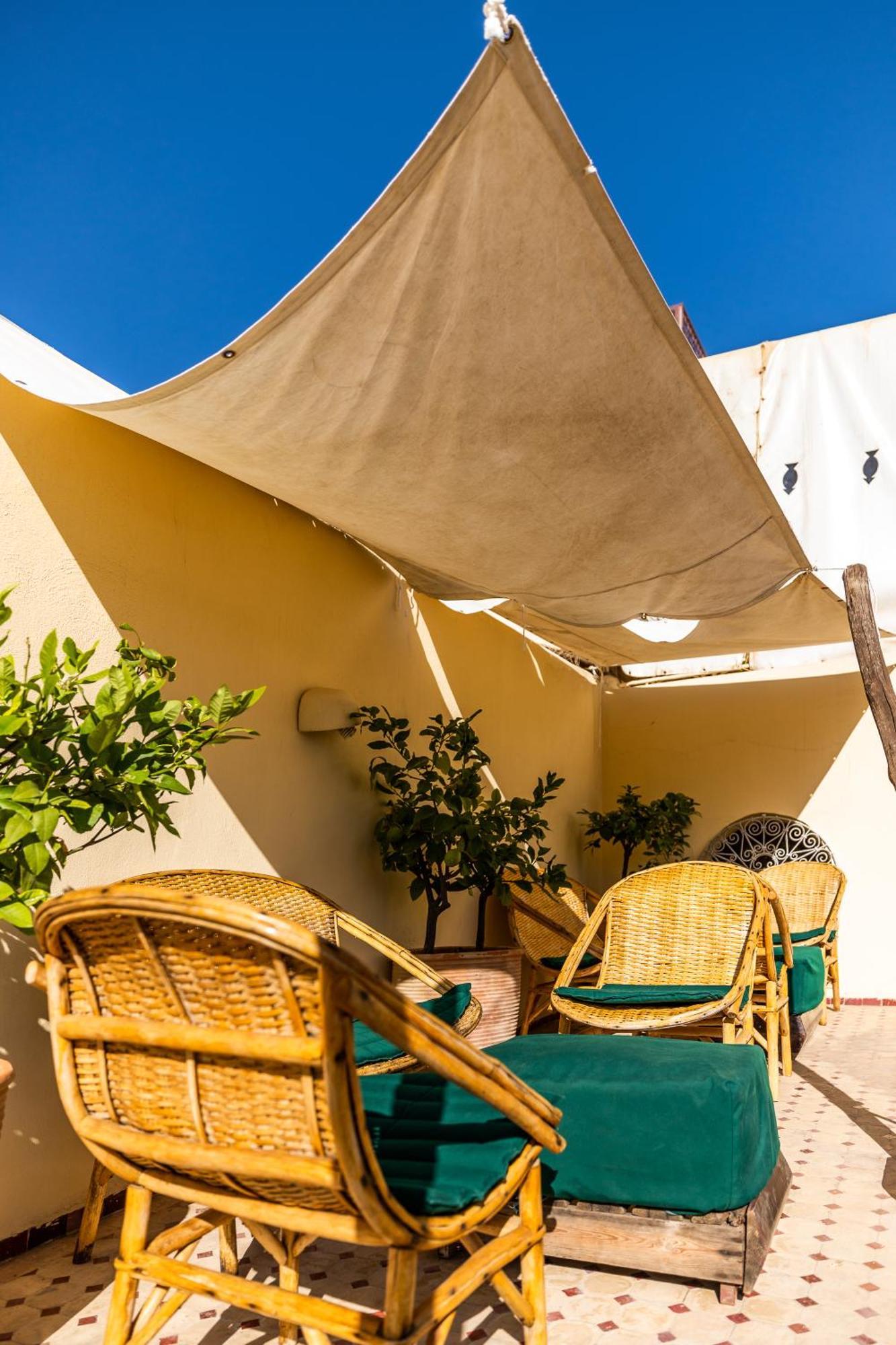 Riad Tizwa Фес Экстерьер фото