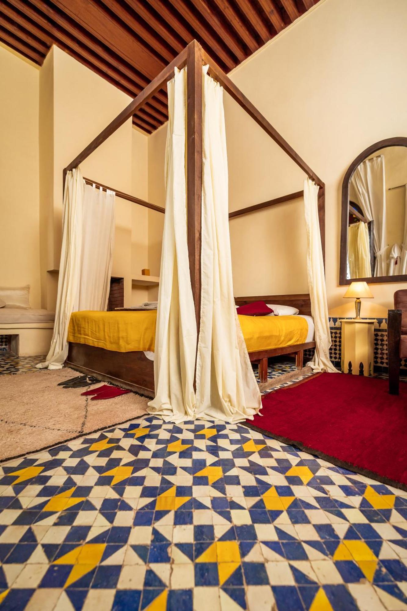 Riad Tizwa Фес Экстерьер фото