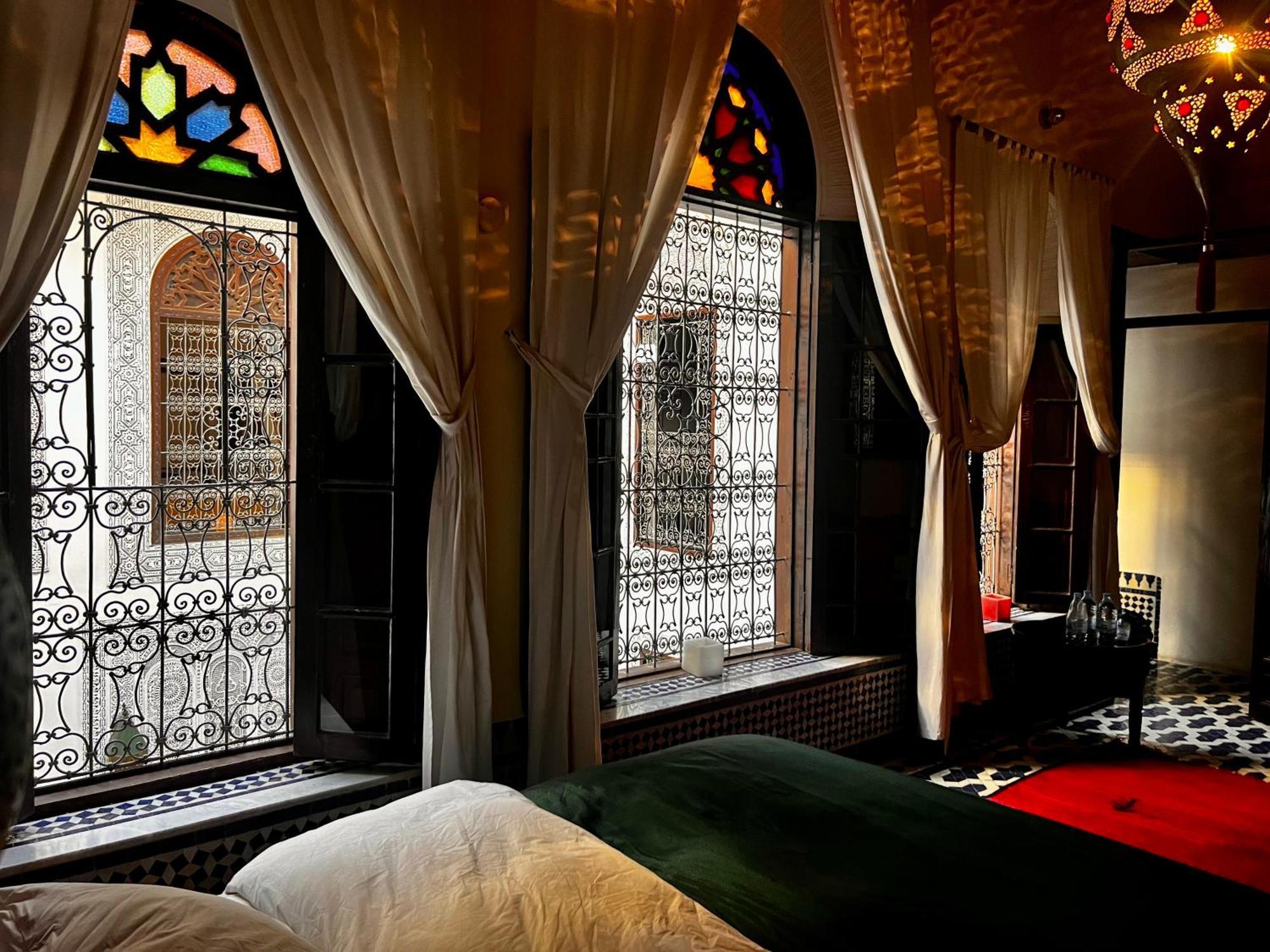 Riad Tizwa Фес Экстерьер фото