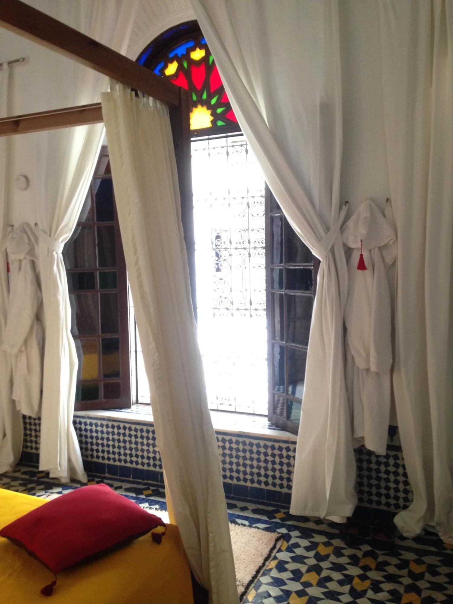 Riad Tizwa Фес Номер фото